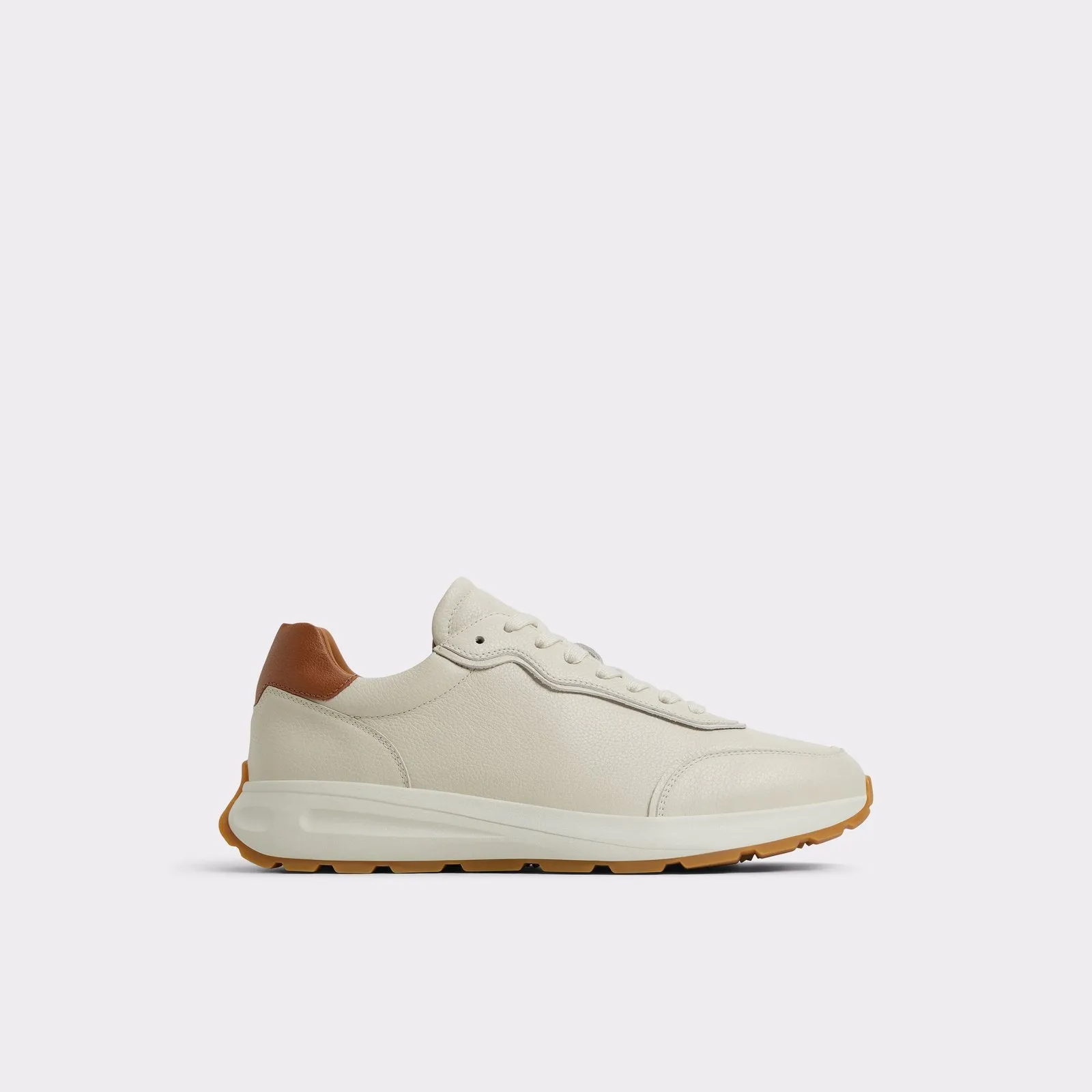 Alessio / Sneakers