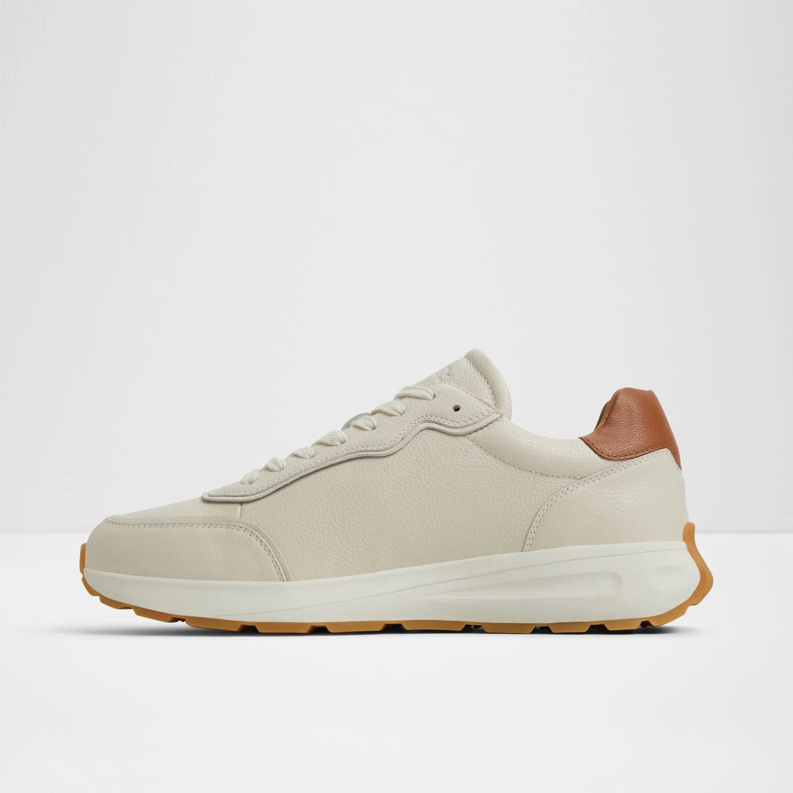 Alessio / Sneakers
