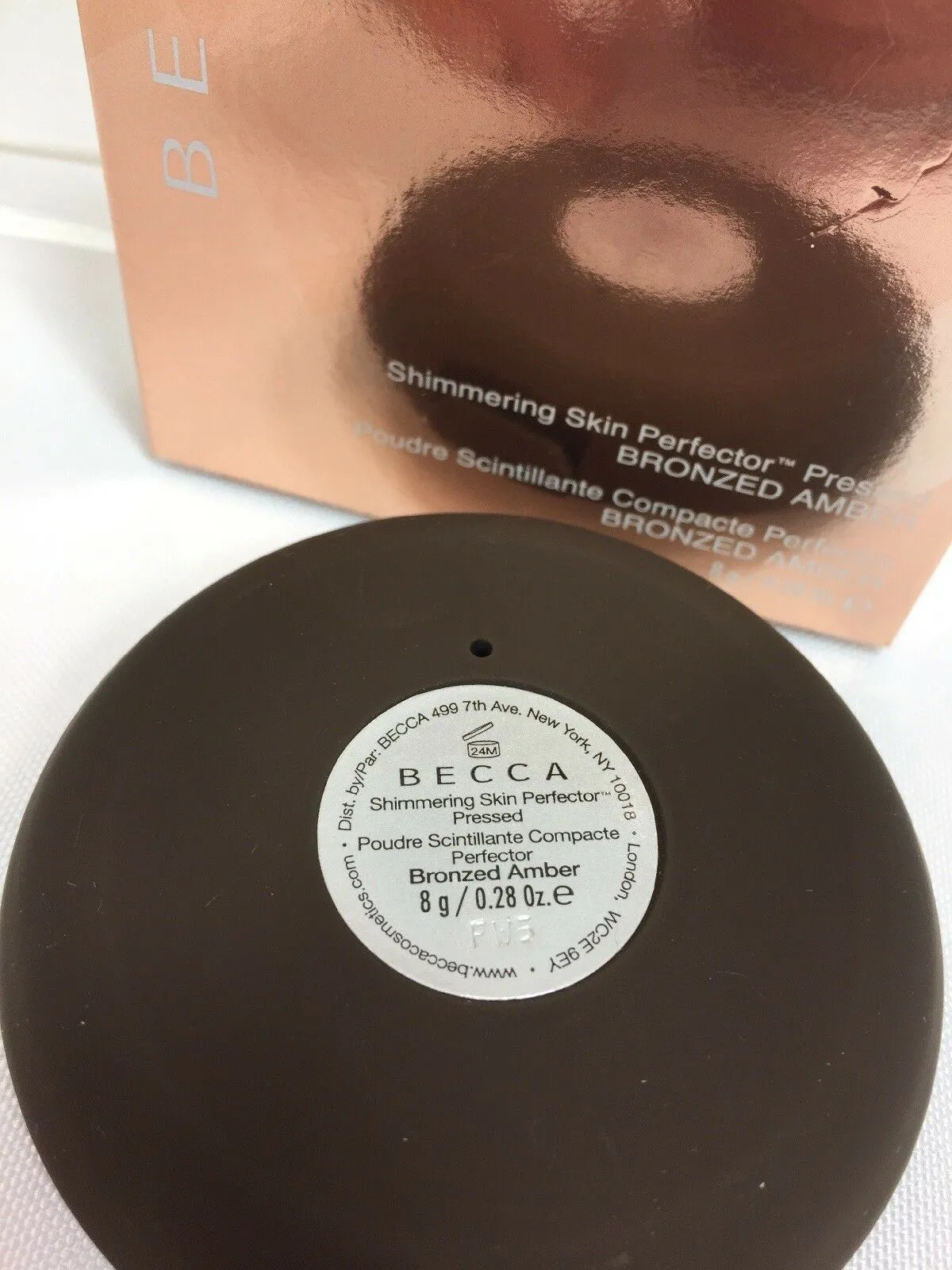 BNIB  BECCA Shimmering Perfector Pressed- Bronzed Amber Highlighter
