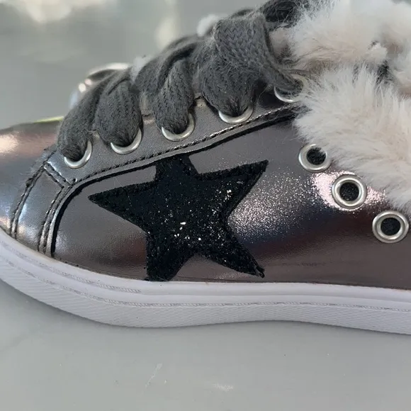 Brand new HOO fur lines metallic sneakers with sparkles size 10-HOO runs small