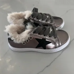 Brand new HOO fur lines metallic sneakers with sparkles size 10-HOO runs small