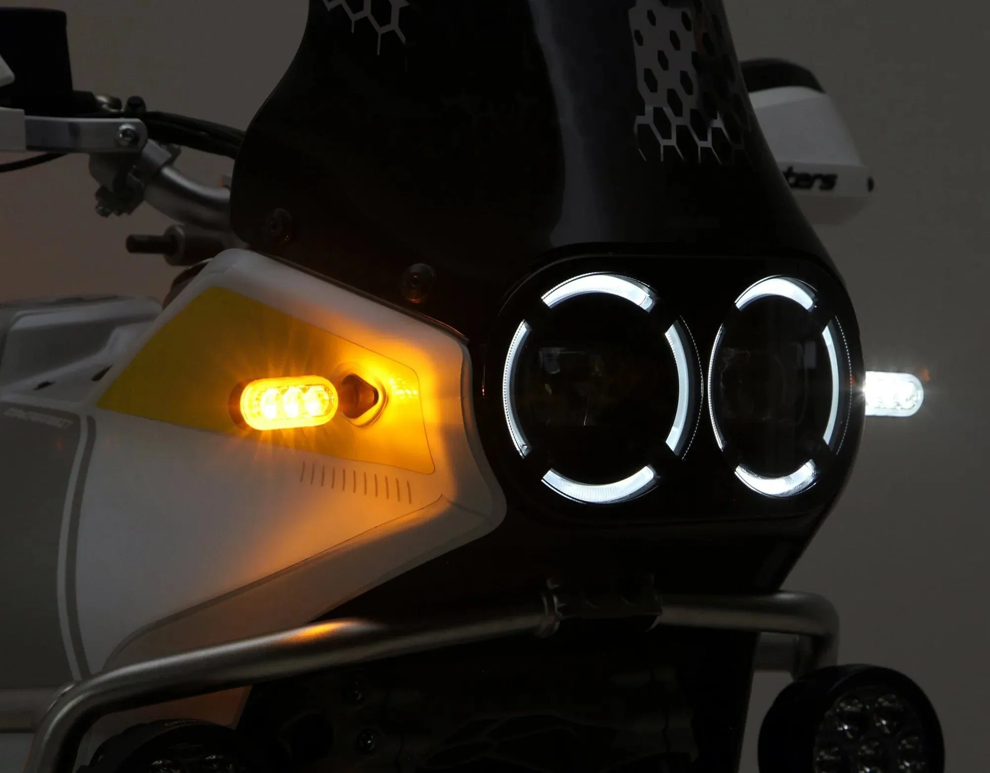 Denali T3 knipperlicht adapter voor Ducati en KTM