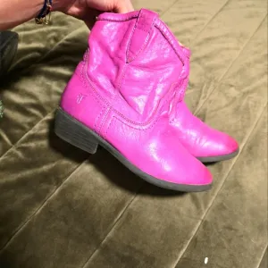 FRYE kids ancke boots. Used Size 3