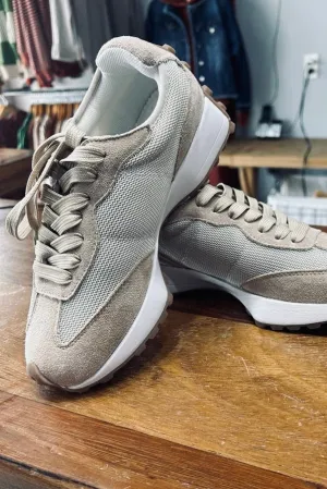 Joanie Sneaker