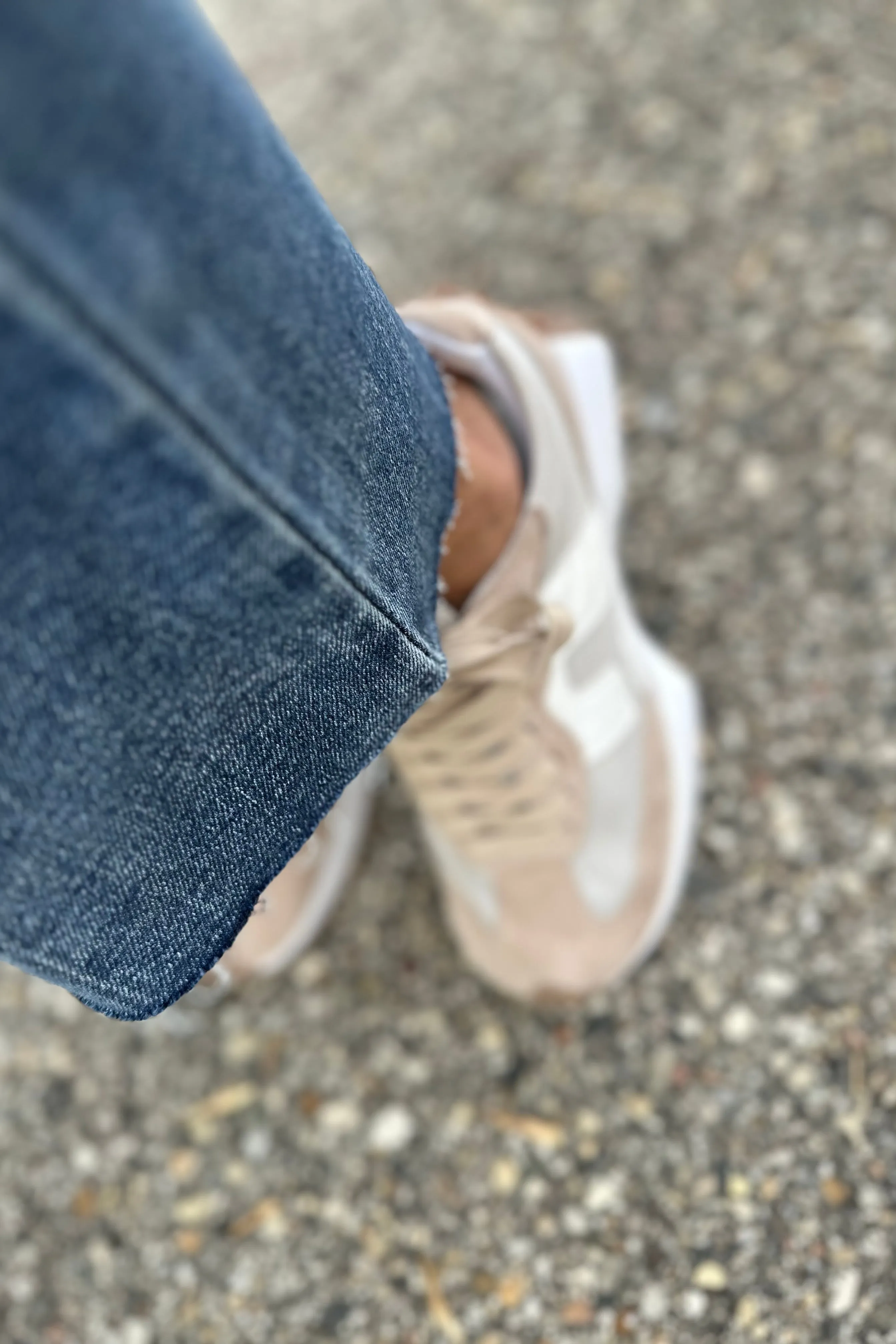 Joanie Sneaker