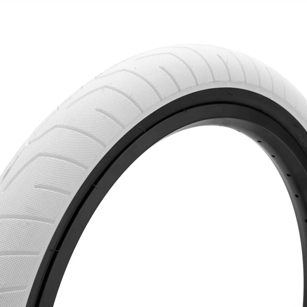 KINK SEVER TYRE