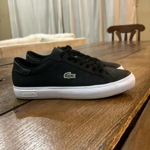 Lacoste Men’s Powercourt Sneakers 8.5 Great Condition!