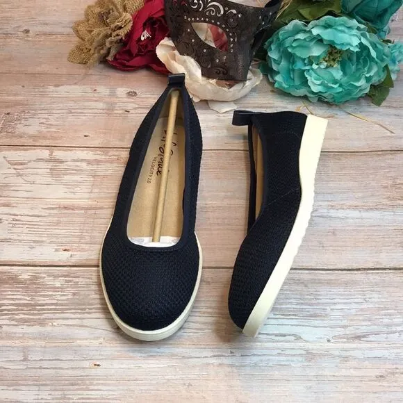 LifeStride Navy Ziggy Slip on