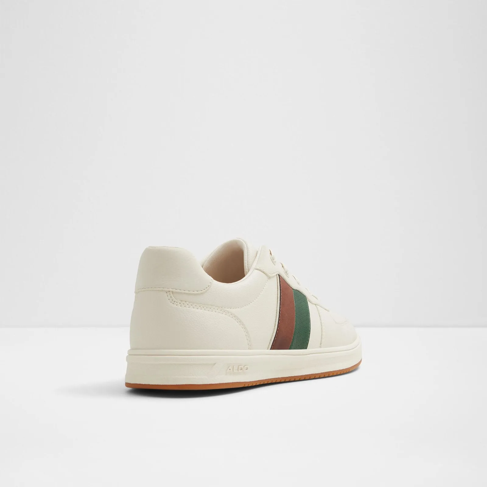 Morrisey / Sneakers