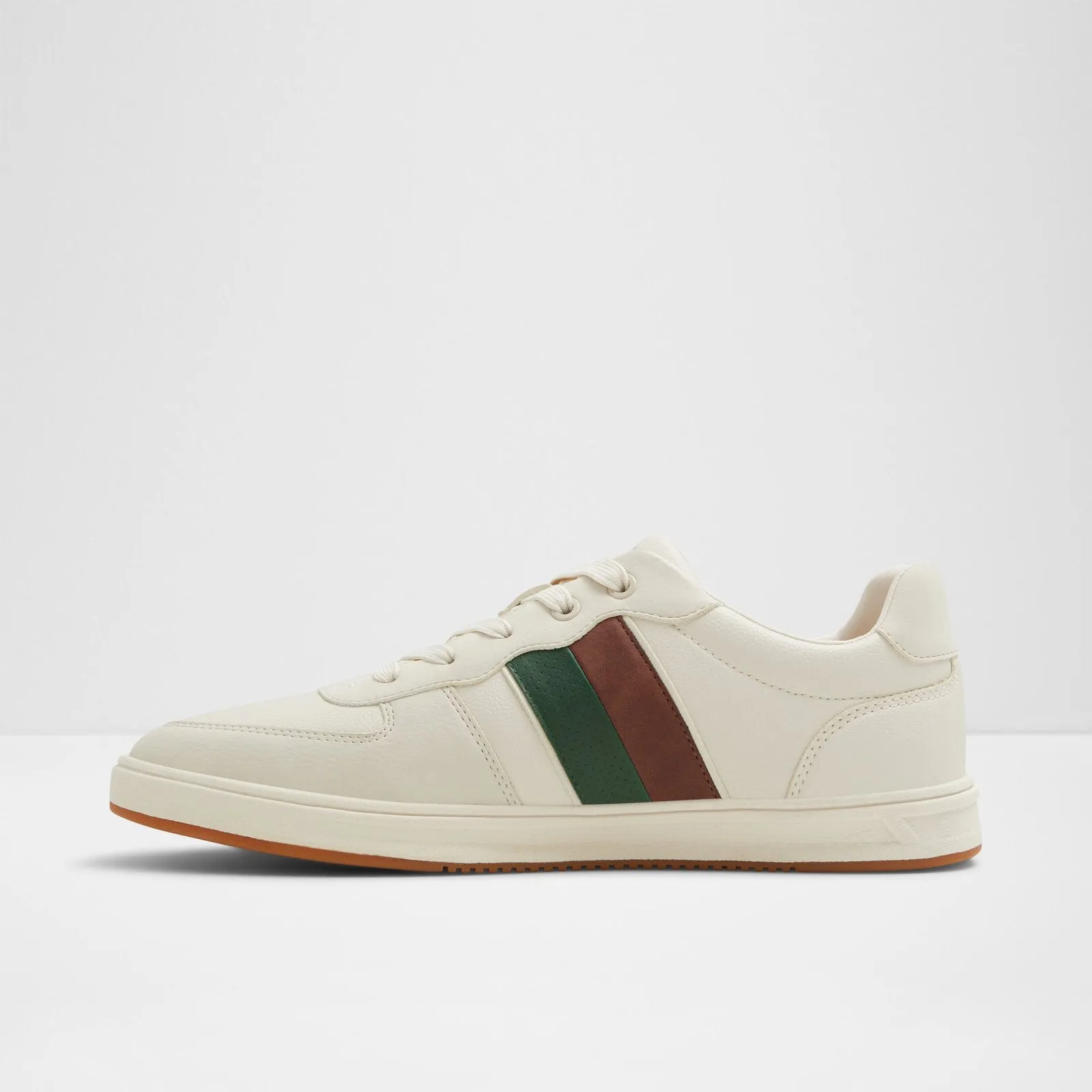Morrisey / Sneakers