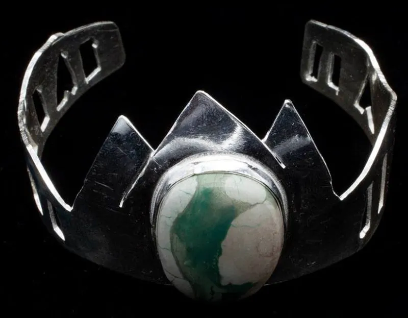 Mountain Cuff