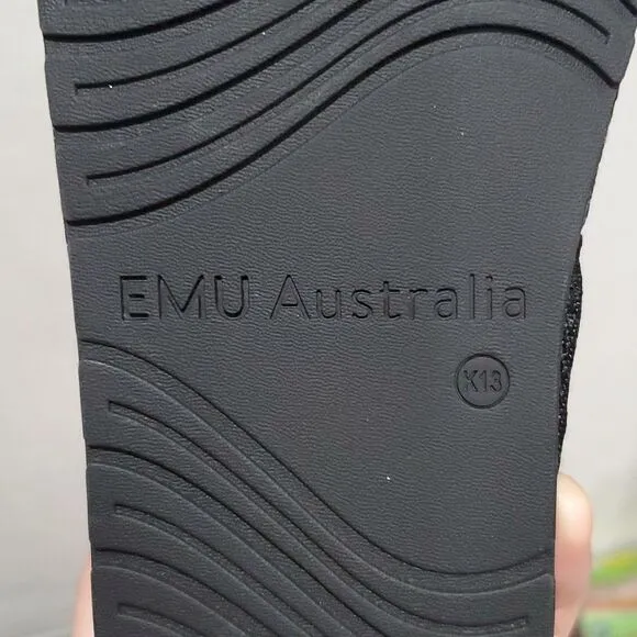 New Emu Australia Limited Edition Barbie Wallaby Boots