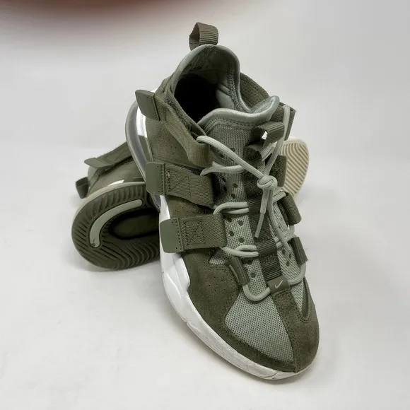 Nike Air Edge 270 Olive Mid Top Sneakers Mens 7 1/2 3434 L.5.7
