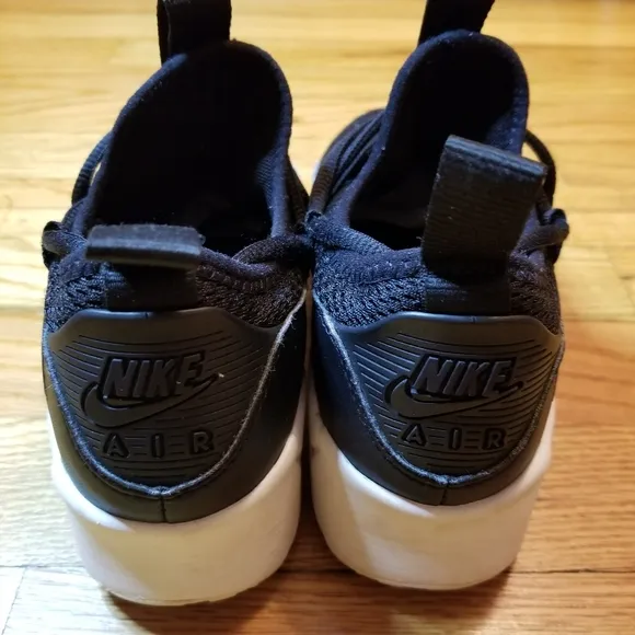 Nike Air Max 90 (4 youth)
