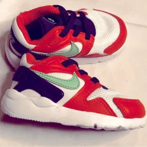 Nike LD Victory TDE baby sneakers