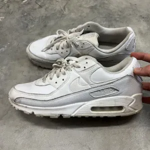 Nike Air Max 90 LTR Triple White Athletic Sneakers CZ5594-100 Men's Size 13