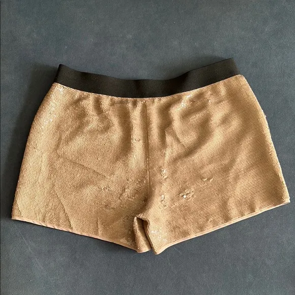 NWOT BCBG Maxazria Sequin Tan Women's Shorts size Medium