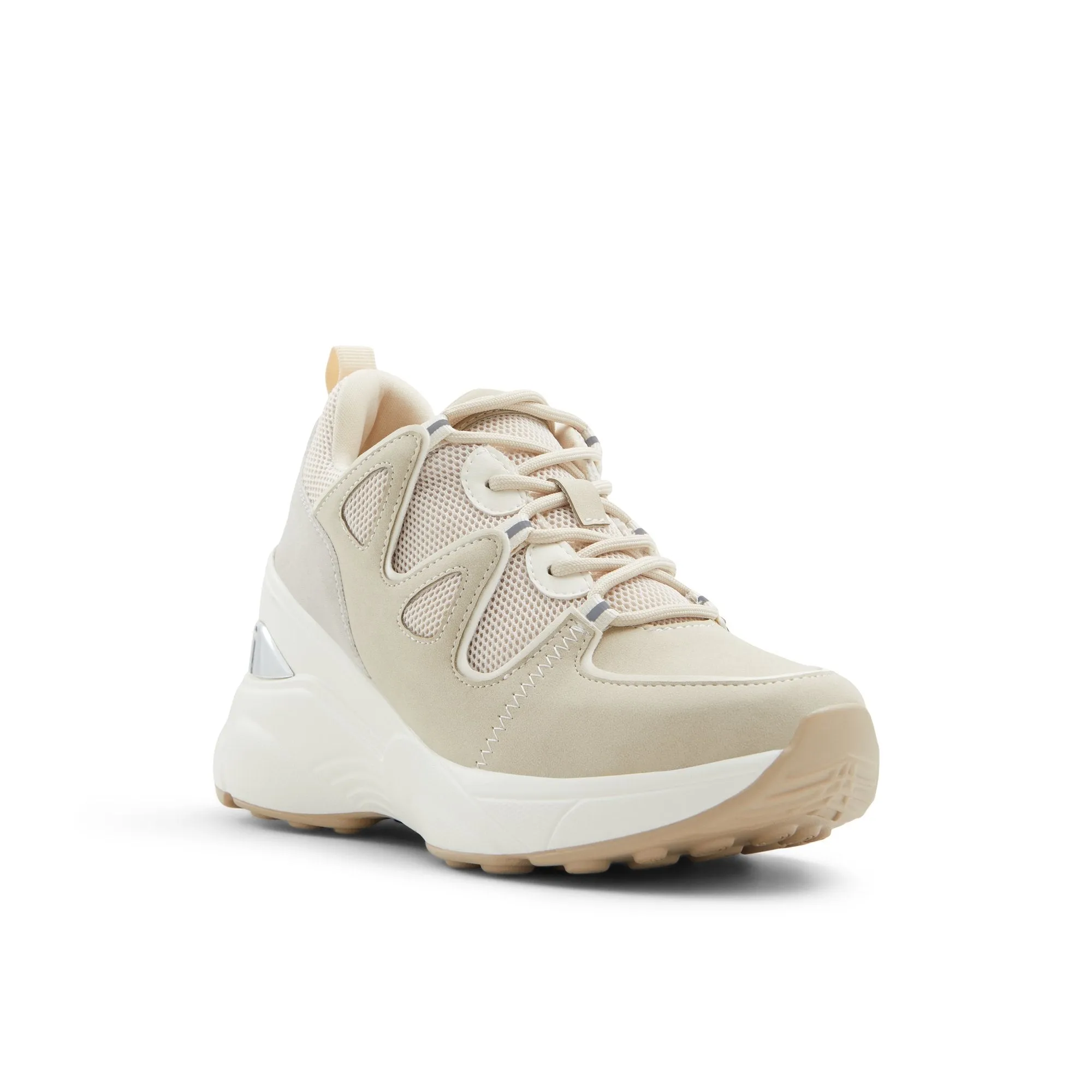 Ozzie / Sneakers