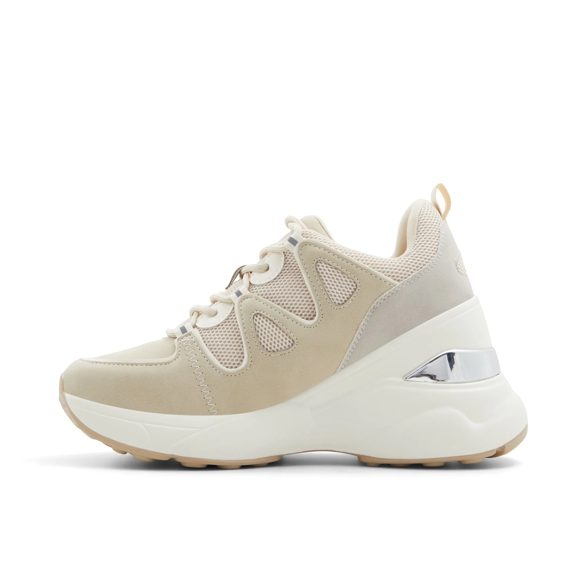 Ozzie / Sneakers