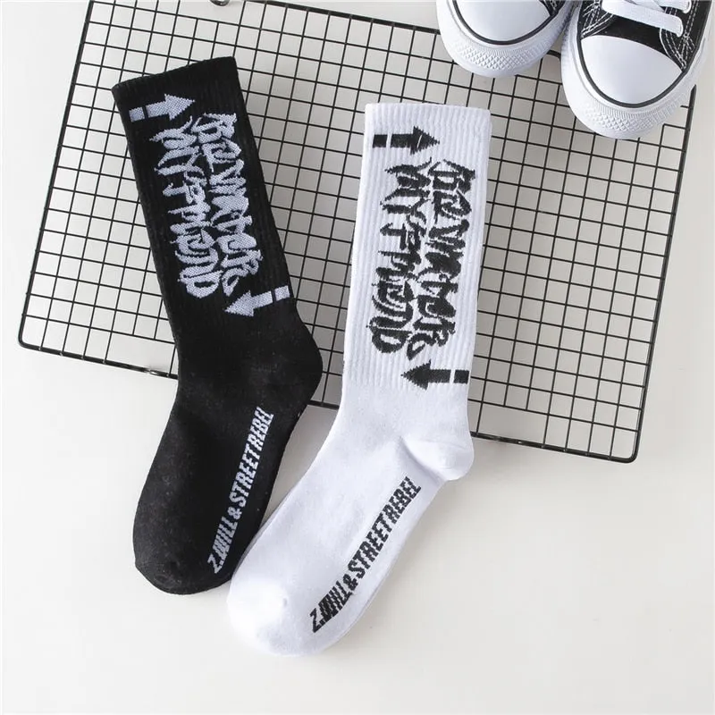 "STREET REBEL"  Chaussettes Blanches Montantes Streetwear - URB1™