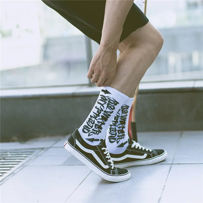 "STREET REBEL"  Chaussettes Blanches Montantes Streetwear - URB1™