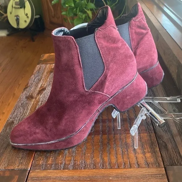Stephane Kelian Paris burgundy wine suede booties