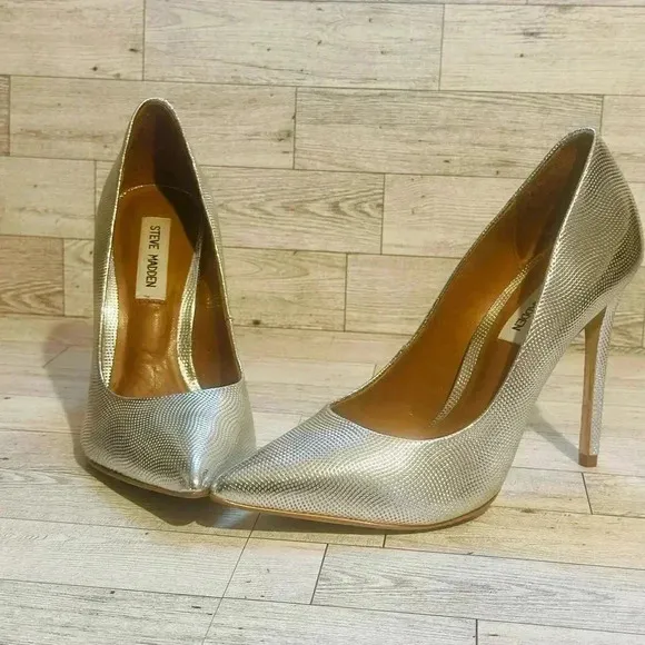 Steve Madden Silver Heels