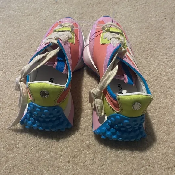 Steve MaddenGirls' J-Campo Neon Sneakers (Youth)