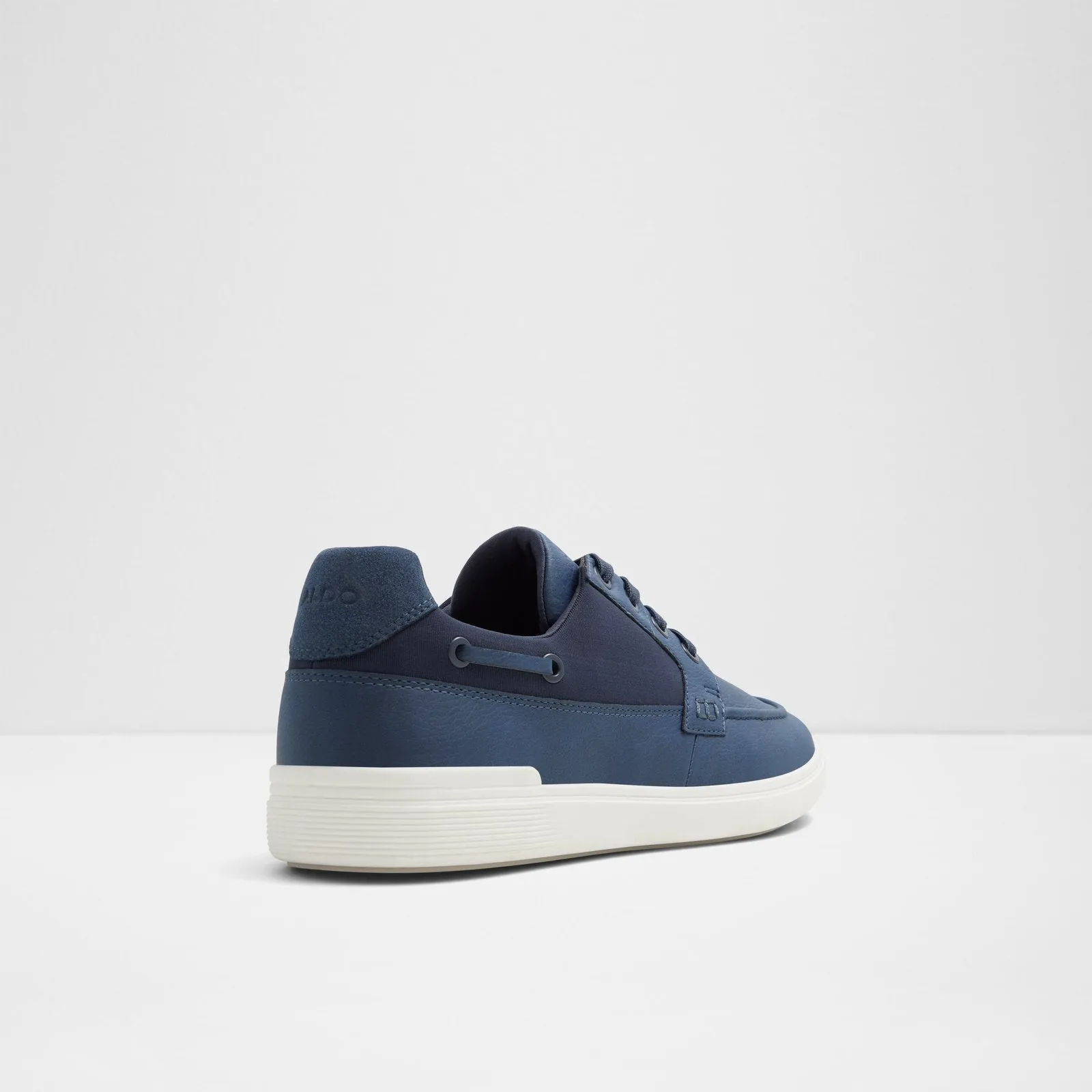 Tazz / Sneakers