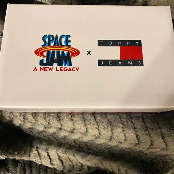 Tommy Hilfiger Space Jams Sneakers Size 12 Boy/Girl NIB