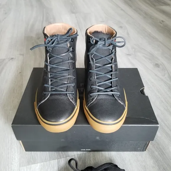 UGG Men's Hoyt Luxe Leather Sneakers.