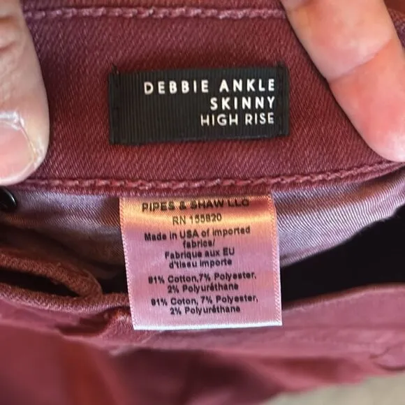 VERONICA BEARD HIGH RISE DEBBIE SKINNY ANKLE JEAN IN OXBLOOD RED SIZE 2