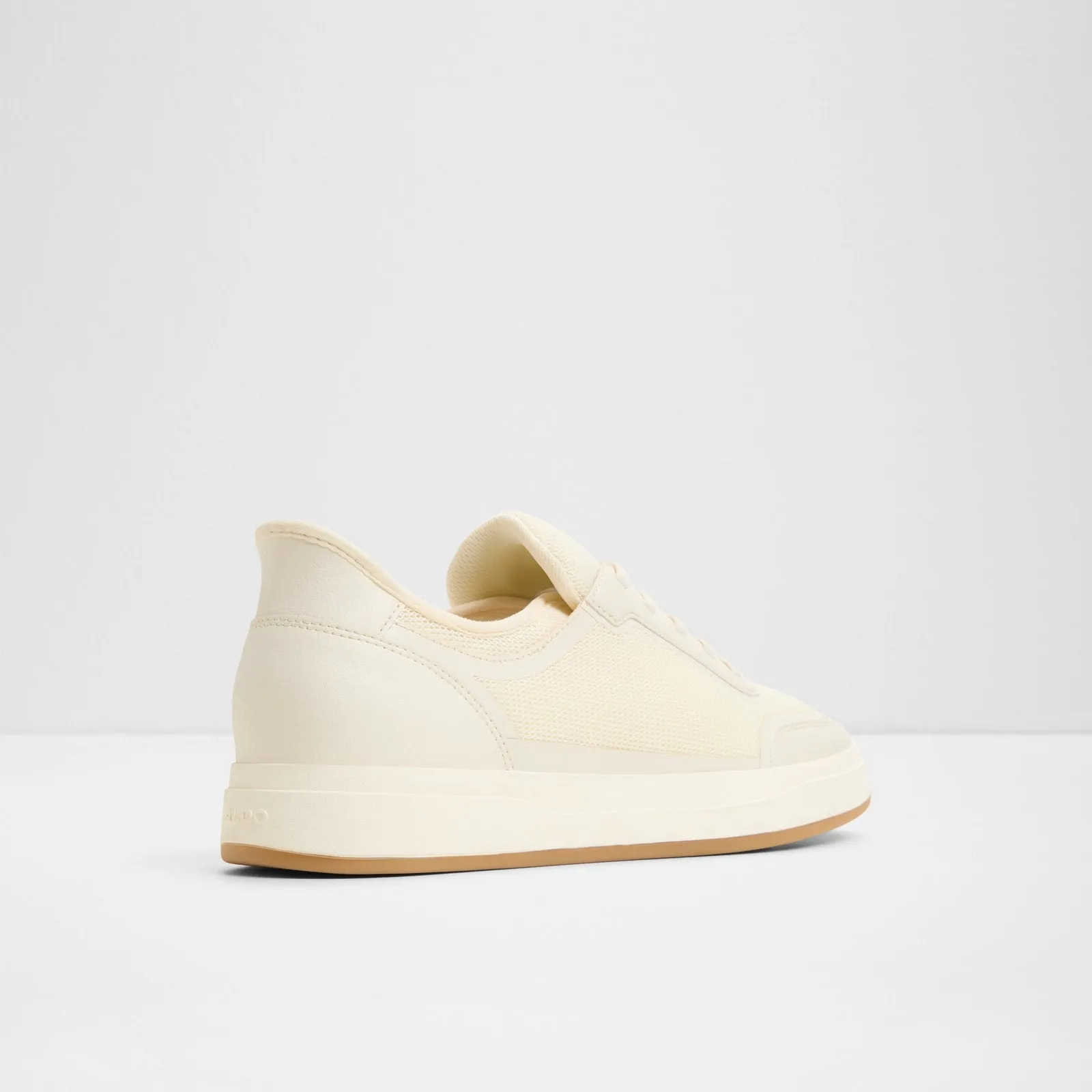 Winslow / Sneakers