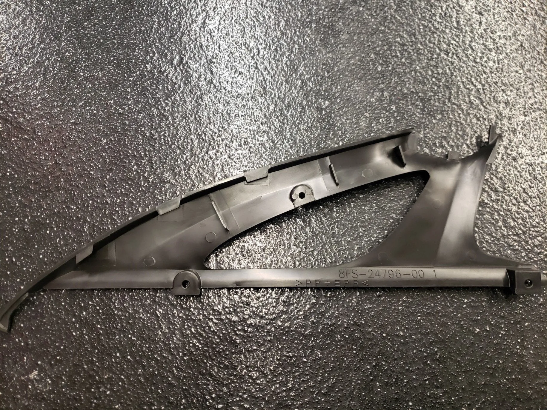 Yamaha OEM Apex / Vector Cover 8FS-24796-00-00