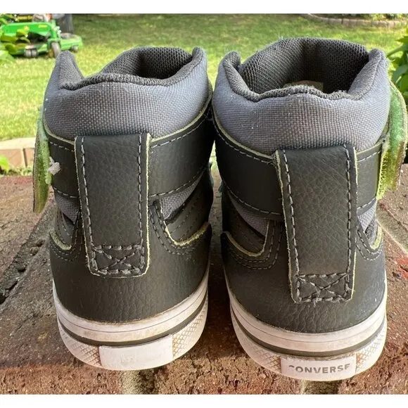 Youth Grey &amp; Green Converse Allstars— 12